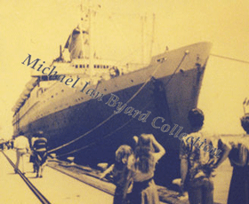 Britanis Photograph arriving Melbourne